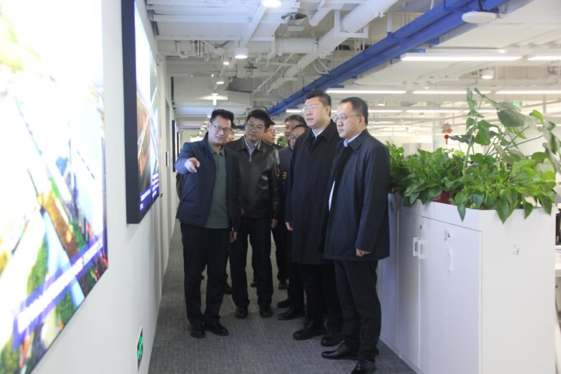 范圣权赴西安开展安全生产检查 并对集团西北区域中心开展工作调研